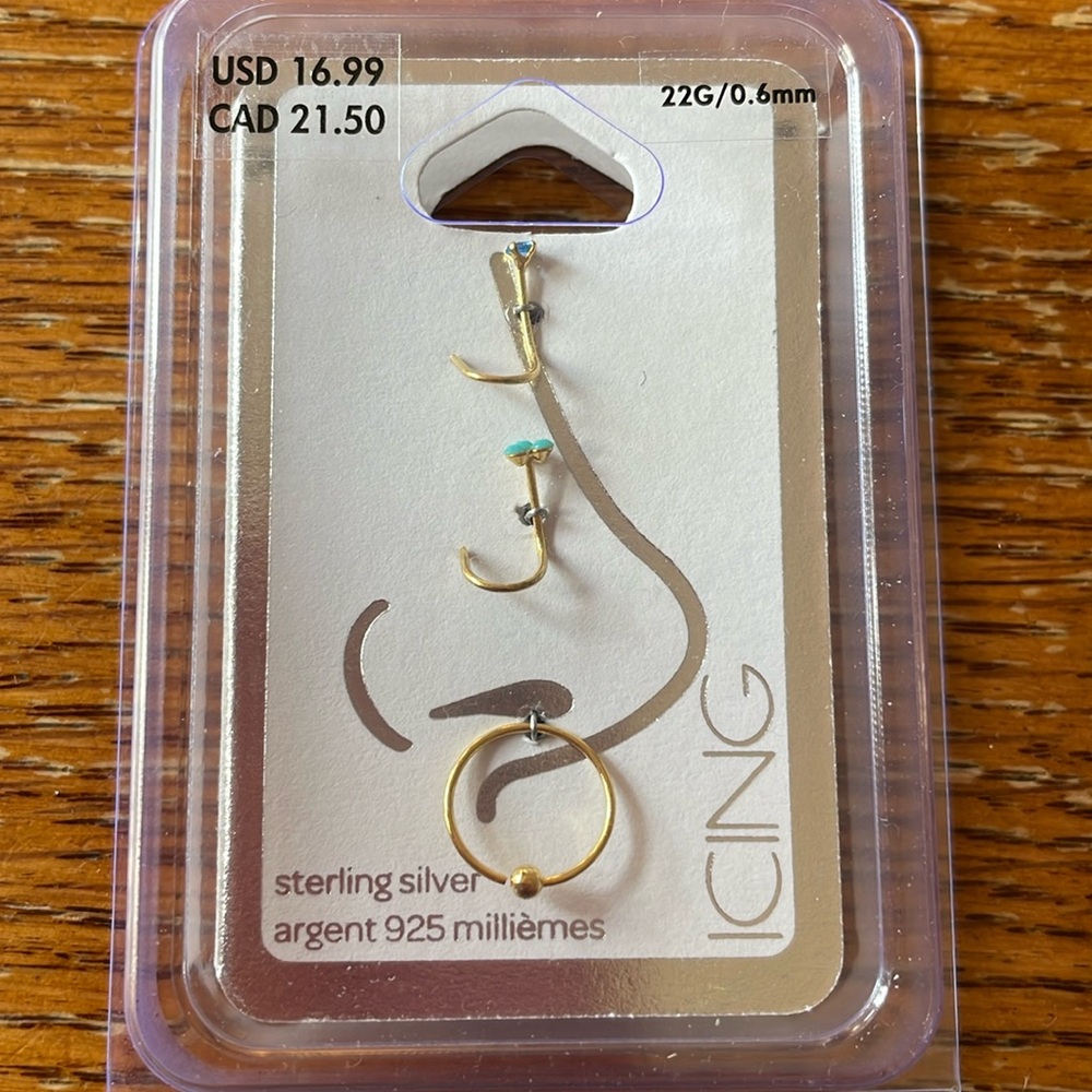 Nose ring set, new in box